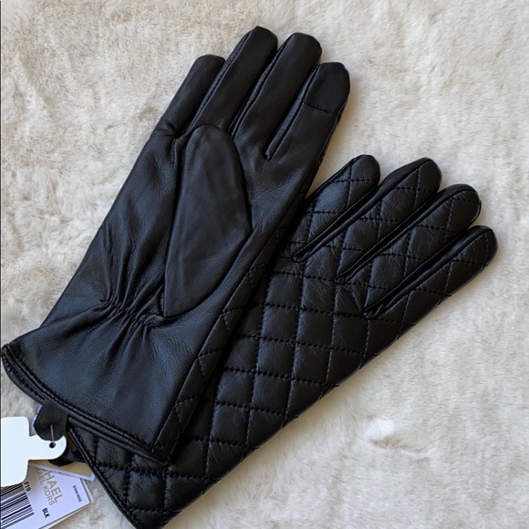 MICHAEL Michael Kors Quilted Leather Gloves Size M NEW - Picture 2 of 8